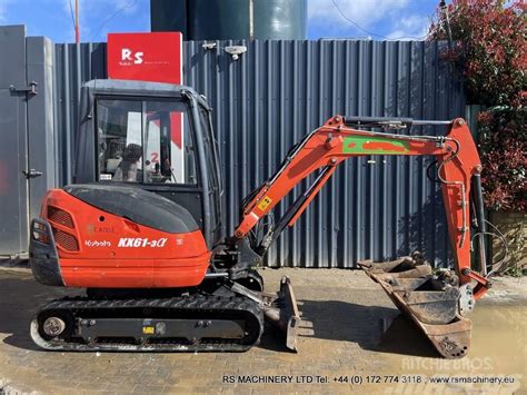 2.6t Mini Digger / Excavator 